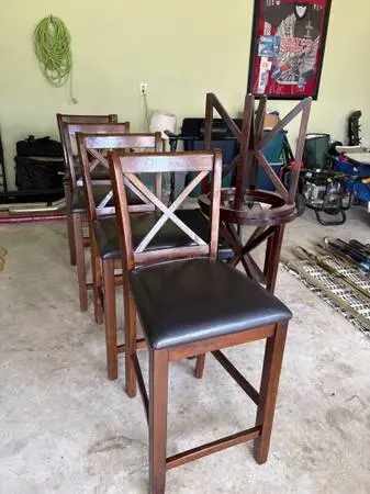 Bar stool chairs