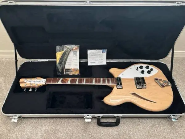 Rickenbacker 360 Thinline Electric Guitar in Mapleglo - Mint USA