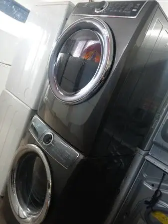 ★Electrolux gray stackable front load washer and dryer set