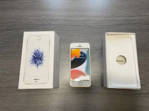 iPhone SE Model A1662