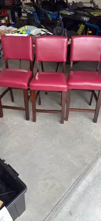 Bar stools (3)