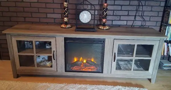GRAY WASH ELECTRIC FIREPLACE/TV CONSOLE