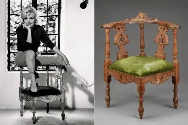 VENETIAN CORNER CHAIRS