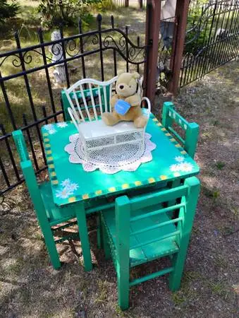 Vintage Handpainted Childrens Table & 4 Chair Set