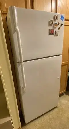 Maytag MTB1955DRW refrigerator/freezer