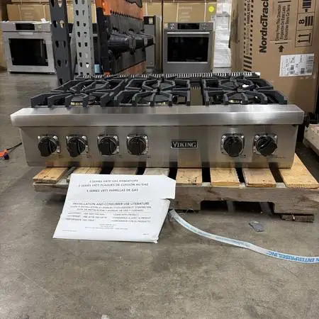 Viking - 36 in. Wide 6 Burner Built-in 5 Series Gas Sealed Burner Rang