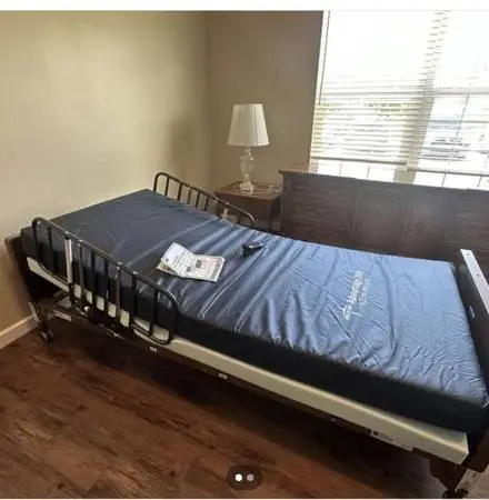 Electric Hospital bed  New Mattress  bedrrail W/ Remote