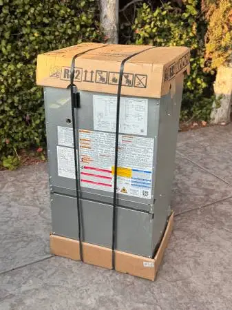 Brand New Factory Sealed Goodman 2-Ton HVAC Air Handler | AWST24SU1305