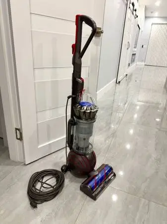 Ball Animal 3 Upright Vacuum Cleaner