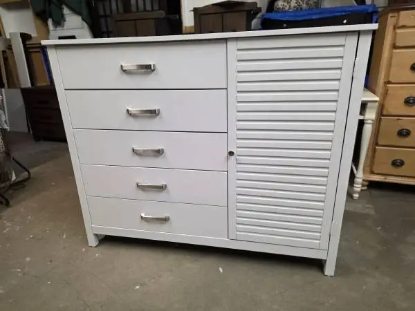 Modern White Large 5 Drawer Dresser with Door
