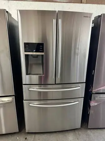 Working garage fridge no water no icemaker delivery available