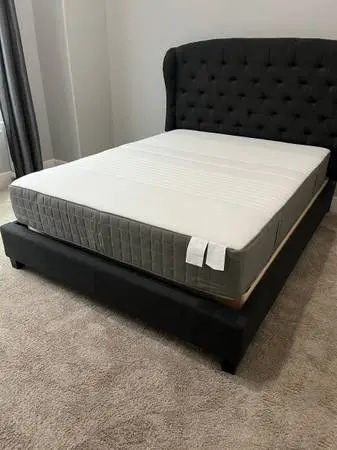 Pristine IKEA HAUGSVÄR Hybrid Mattress - Slept on ONCE (Guest Room)