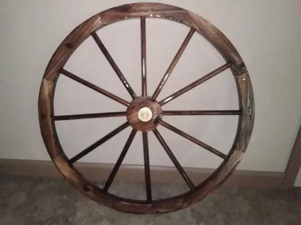 NEW 30 Rustic Wagon Wheel.