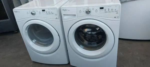 Whirlpool Washer And Gas Dryer