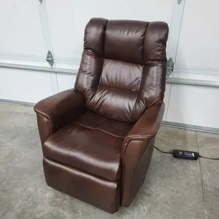 Leather IMG Verona Electric Recliner With Adjustable Lumbar