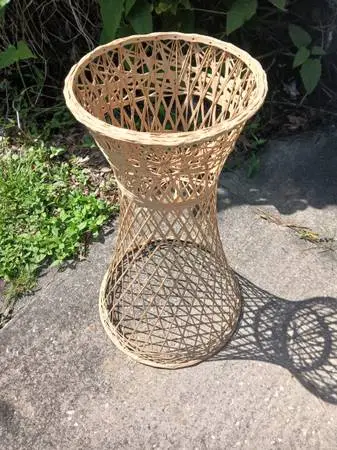 VINTAGE RUSSELL WOODARD SPUN FIBERGLASS PLANT HOLDER STAND