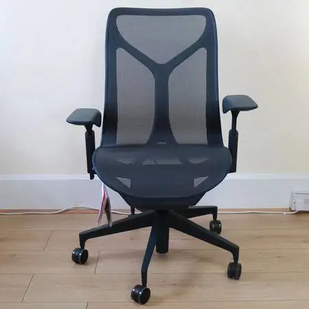 Herman Miller Cosm Mid Back. High End Chair. Like NEW! MSRP $1,645!