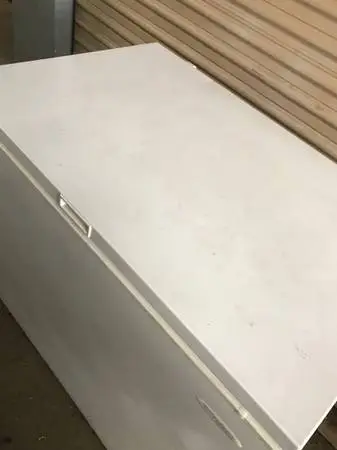 Excellent 13 Cubic Ft Chest freezer Comm ercial Quality model for home