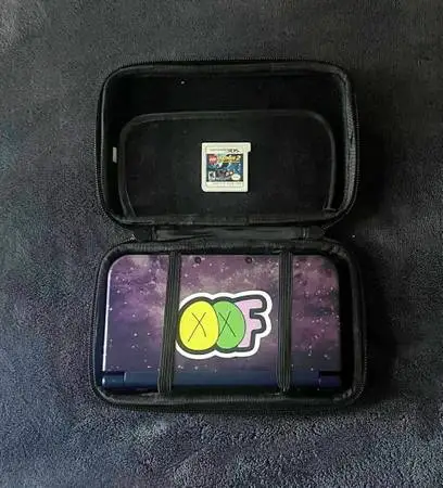 Nintendo 3DS XL Galaxy + Games Collection