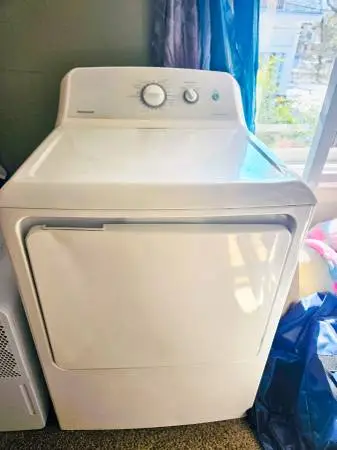 GE Hotpoint Dryer. Used. Perfect Working Condition. White.