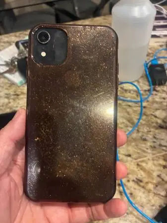 Unlocked iPhone XR-64GB-Cracked Screen — $75 OBO