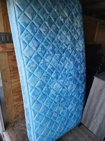 ♠️♠️♠️♠️  Twin Mattress ♠️♠️♠️