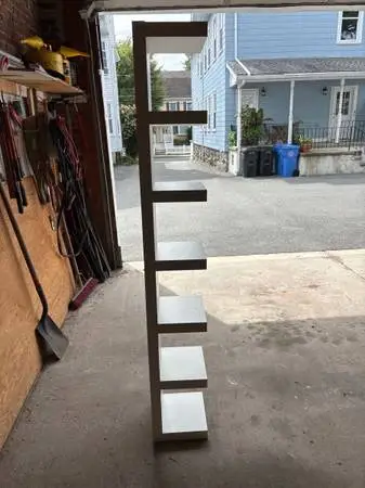 Shelf