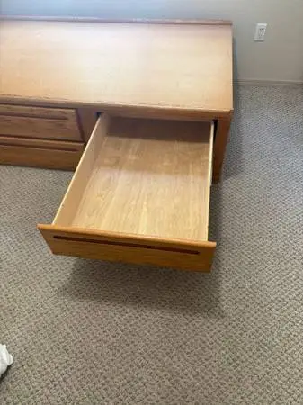 Oak bed and dresser