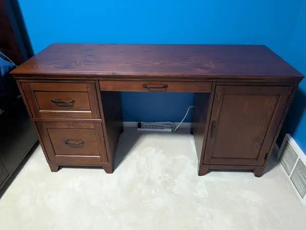 Pottery Barn Teen Hampton Smart Storage Desk