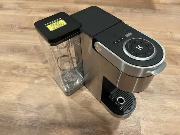 Brand New Keurig K-Supreme Plus Single Serve Coffee Maker (Stainless S