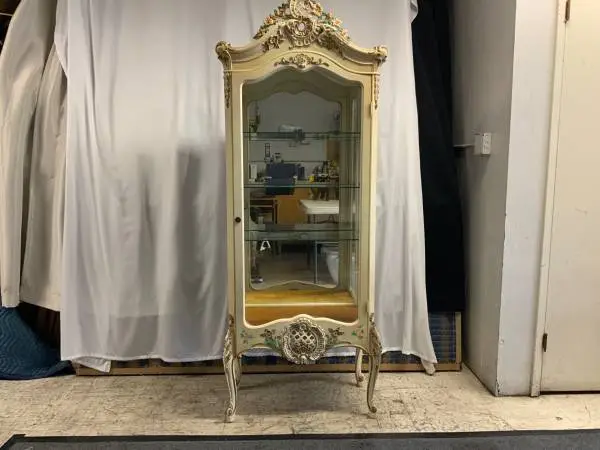 Curio display cabinet