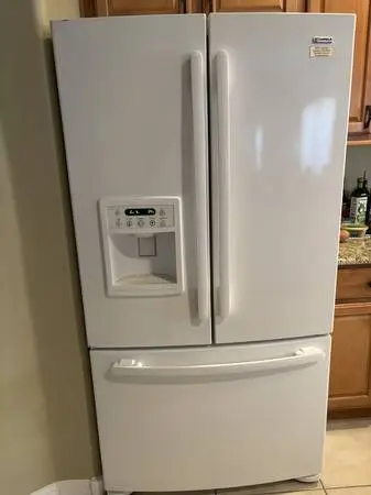 Refrigerator with Ice Maker - White great shape