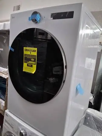 New open box LG front load gas dryer