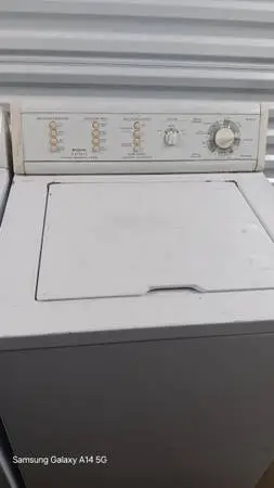 Frigidaire super capacity 12 cycle washing machine