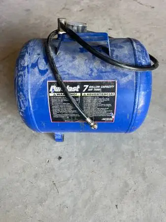 7 gallon Air Tank