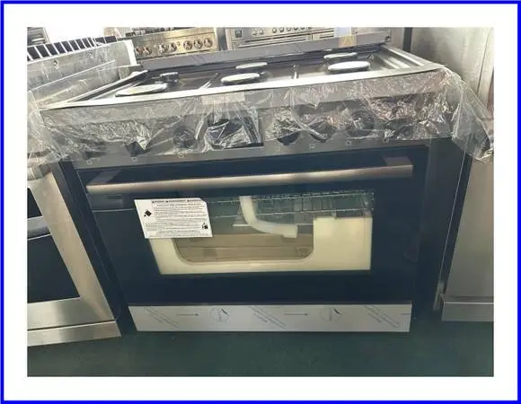 Bosch 800 Series Freestanding Dual Fuel Convection Range Black