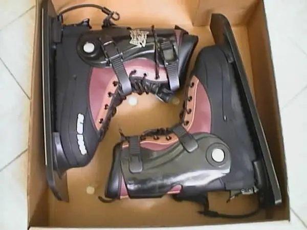 Sled Dogs Snowskates size : 9-10