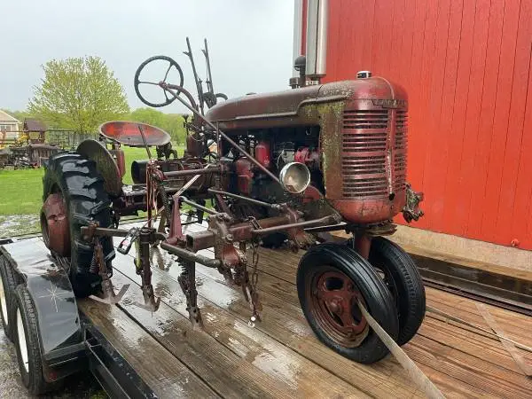 Parting out Farmall Letter Series Tractors A, Super A, B, Super C, H