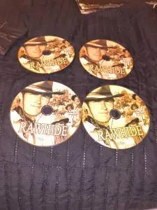 CLINTS 100 **4 DVDS CLINT EASTWOOD RAWHIDE TV SHOW IN SLEEVES