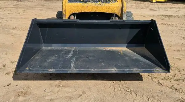 **74 Skid Steer Bucket**