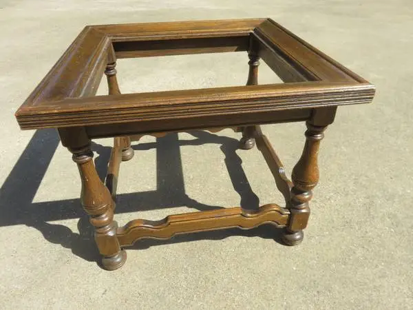 Ethan Allen Charter Oak small vintage side end coffee table