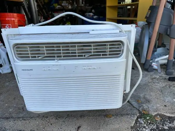 Frigidaire 14,000 BTU Window Air Conditioner