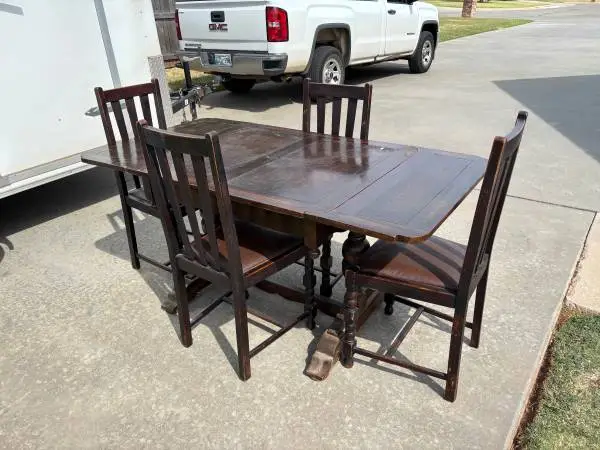Antique Solid Oak Square Drawleaf Table with 4 Antique Side Chairs