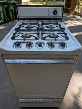 Sears Kenmore gas/propane stove
