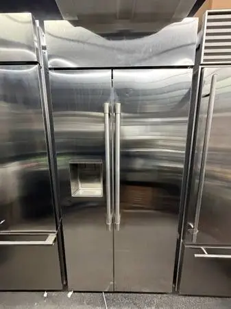 STAINLESS STEEL MONOGRAM FRIDGE 36 INCH