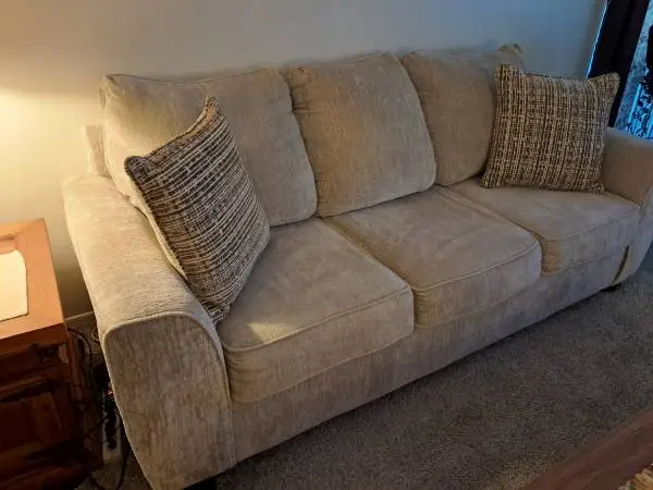 FURNITURE MOVING SALE.