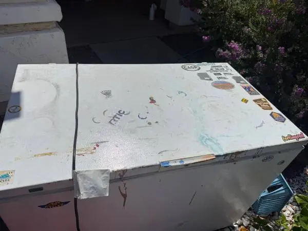 Deep freezer