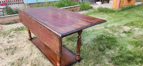 Large Foldable Table