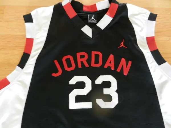 XL Michael Jordan Jersey #23 Red Black and White