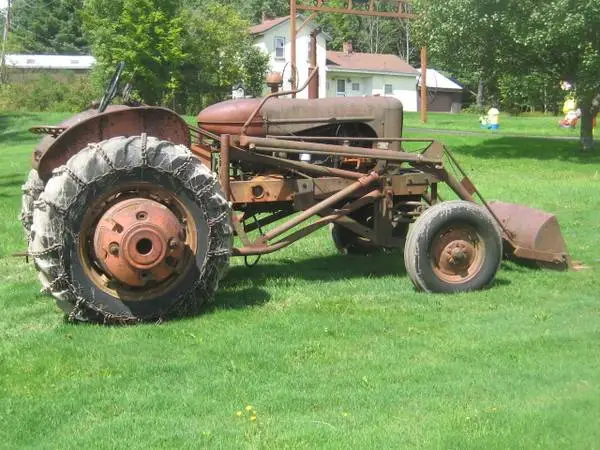 Allis Chalmers WD45 w/ Loader & Extras